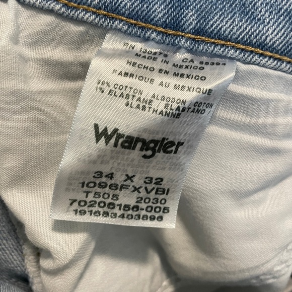 Wrangler Men's Regular Straight Jeans - Picture 5 of 6